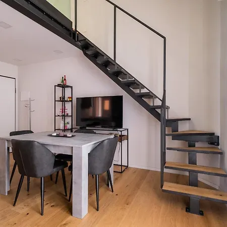 Mazzini Elegant By Wonderful Italy Daire *