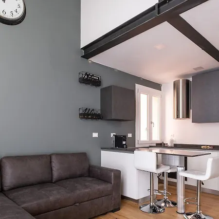 Mazzini Elegant By Wonderful Italy Daire